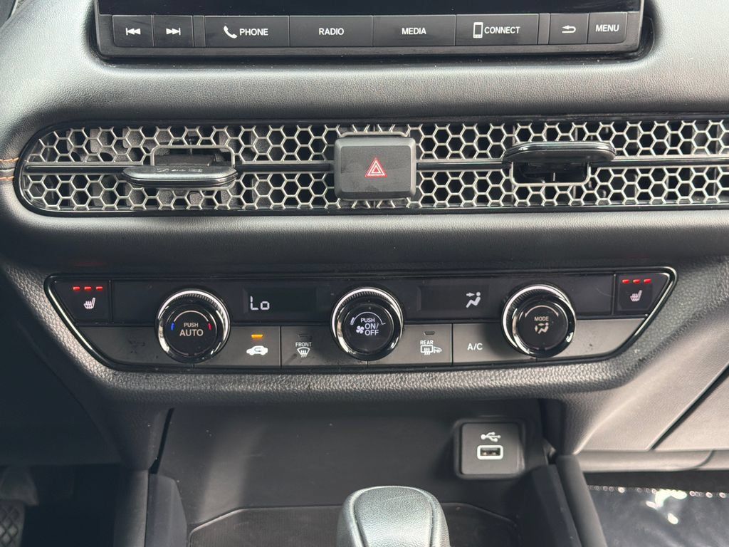 Used 2024 Honda HR-V Sport image 12