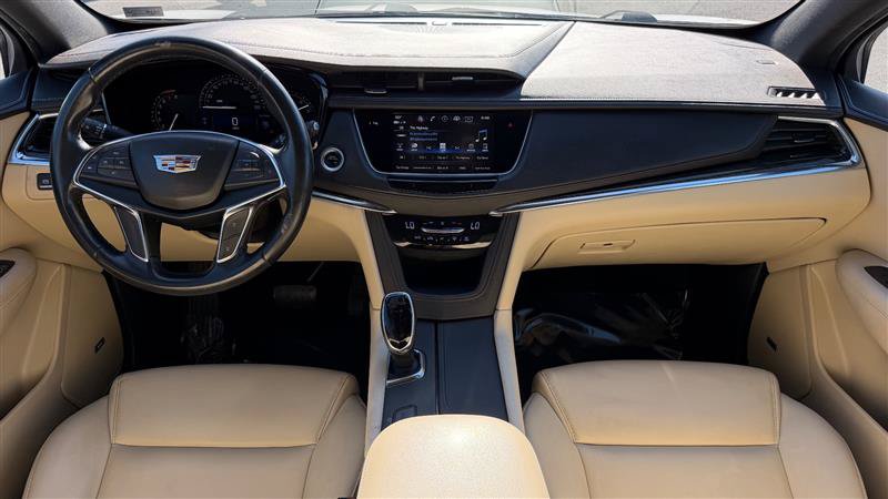 Used 2019 Cadillac XT5 FWD image 17