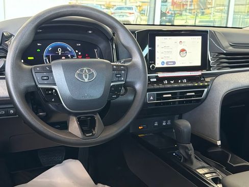 Certified 2026 Toyota Camry LE w/ Convenience Package FWD image 32