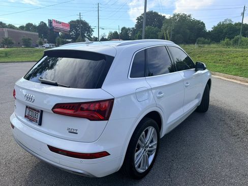 Used 2018 Audi Q5 Prestige w/ Prestige Package AWD/4WD image 4