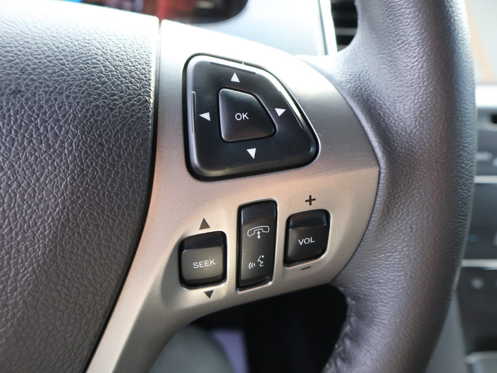 Used 2018 Ford Taurus SEL w/ Equipment Group 201A FWD image 27
