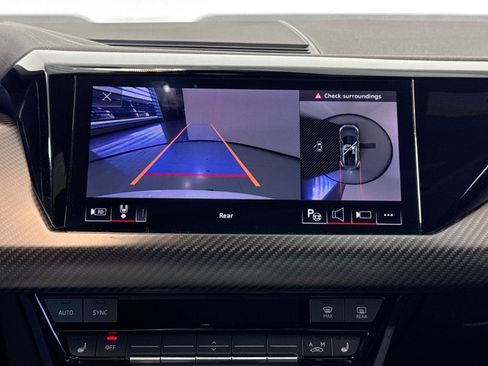 Used 2022 Audi e-tron GT Prestige w/ Prestige Package image 14