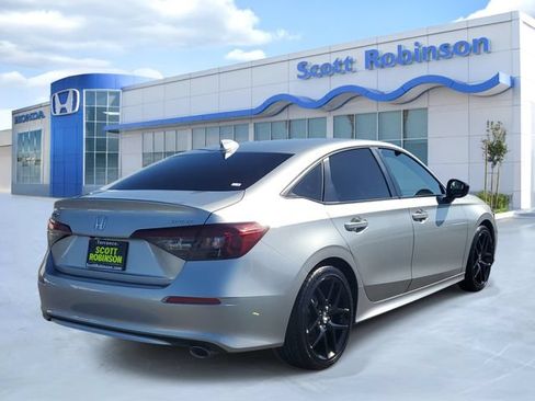 Certified 2025 Honda Civic Sport image 4