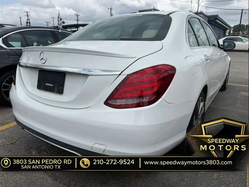 Used 2015 Mercedes-Benz C 300 Sedan image 4