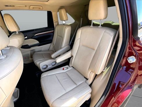 Used 2017 Toyota Highlander Limited Platinum AWD/4WD image 20