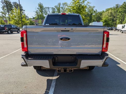 New 2025 Ford F250 Lariat w/ Lariat Ultimate Package image 5