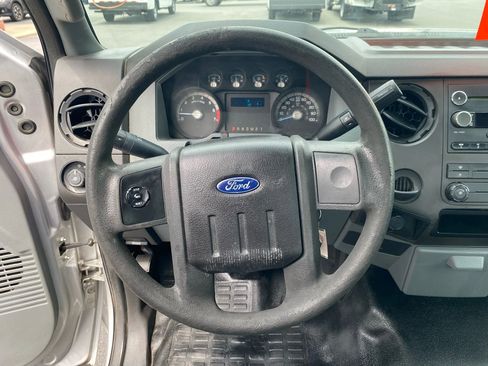 Used 2015 Ford F250 XL image 11