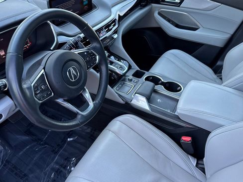 Used 2023 Acura MDX SH-AWD w/ Technology Package image 11