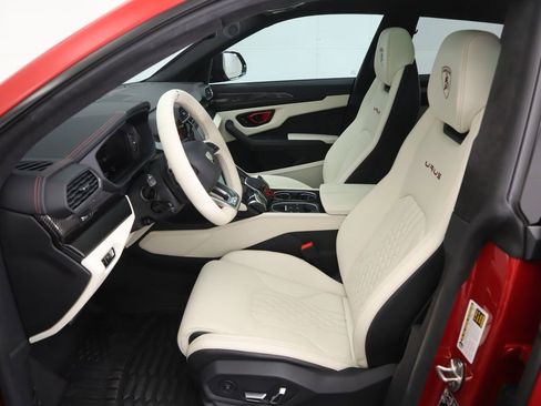 Used 2024 Lamborghini Urus S image 20