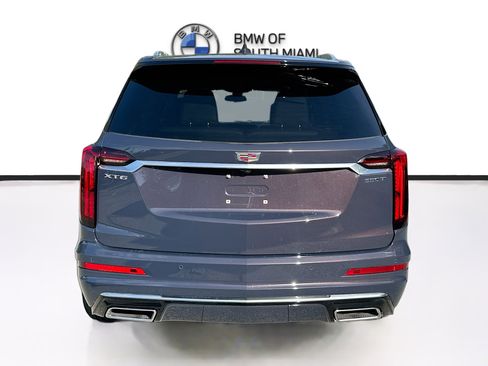 Used 2025 Cadillac XT6 Luxury image 6