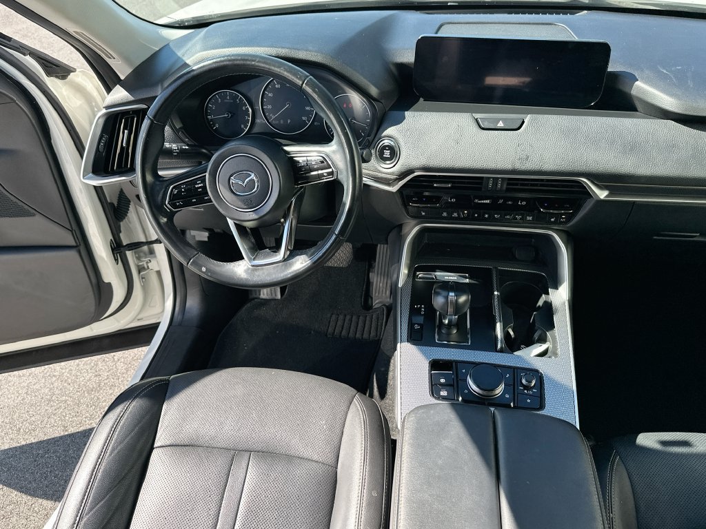 Used 2024 MAZDA CX-90 3.3 Turbo w/ Preferred Package AWD/4WD image 19