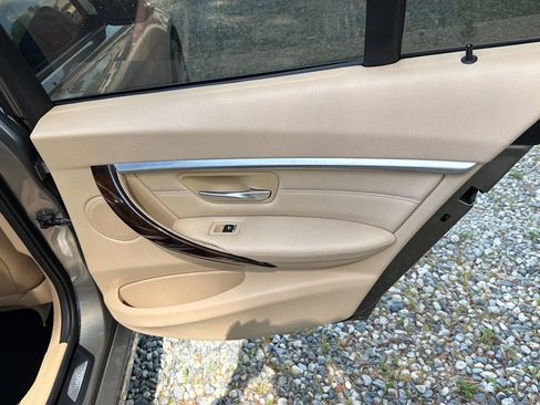 Used 2016 BMW 328i Sedan image 30