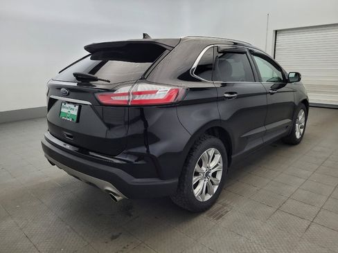 Used 2019 Ford Edge Titanium AWD/4WD image 9