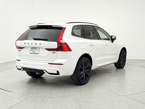 New 2026 Volvo XC60 T8 Ultra w/ Climate Package AWD/4WD image 5
