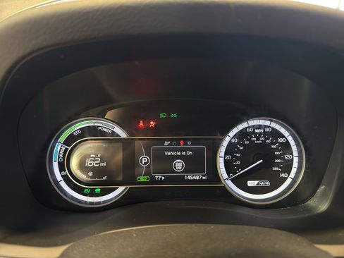 Used 2018 Kia Niro LX FWD image 4