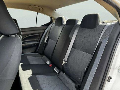 Used 2023 Nissan Versa SV FWD image 36