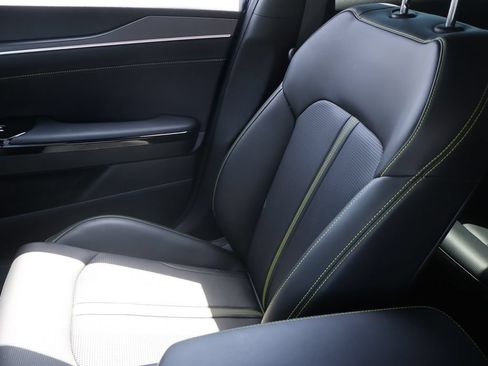 Certified 2025 Kia K5 GT FWD image 22