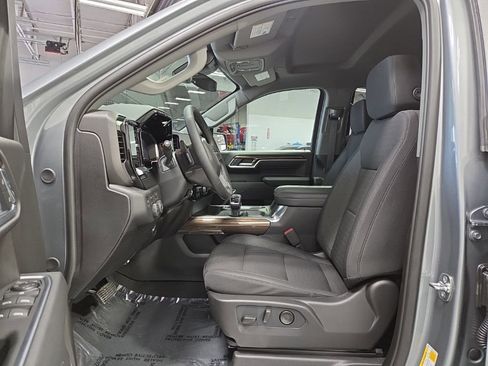 New 2026 Chevrolet Silverado 1500 RST image 9