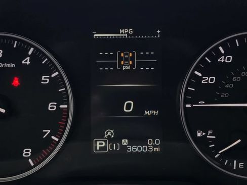 Used 2025 Subaru Forester Premium AWD/4WD image 31