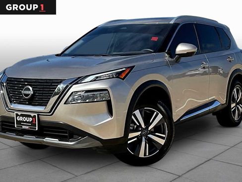 Used 2023 Nissan Rogue SL image 1