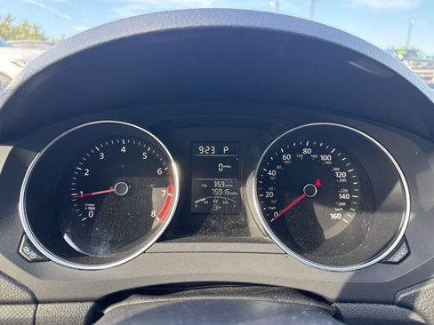 Used 2015 Volkswagen Jetta S image 15