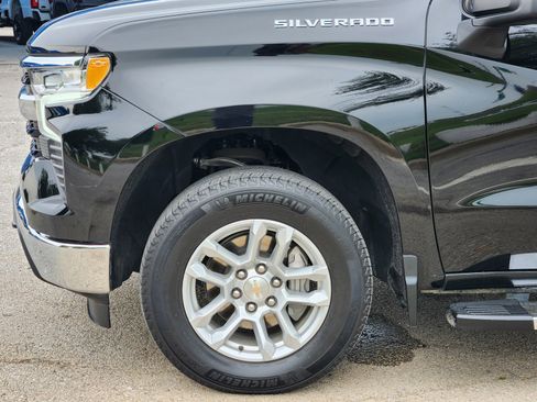 Used 2023 Chevrolet Silverado 1500 LT image 25