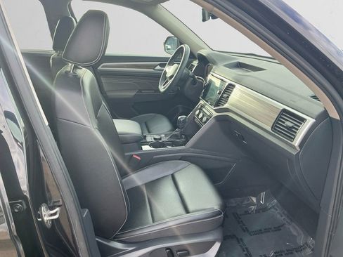 Used 2023 Volkswagen Atlas SEL image 15