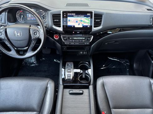 Used 2020 Honda Ridgeline RTL-E image 10
