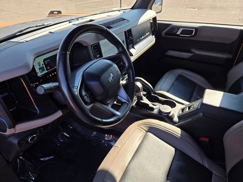 Used 2021 Ford Bronco Wildtrak image 14