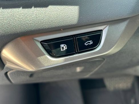 Used 2023 Lexus RX 350h w/ Accessory Package (2T) AWD/4WD image 25