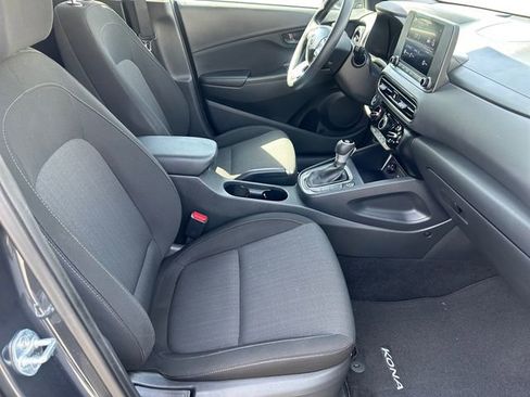 Used 2022 Hyundai Kona SEL image 16