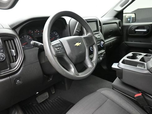 Used 2022 Chevrolet Silverado 1500 Custom RWD image 16