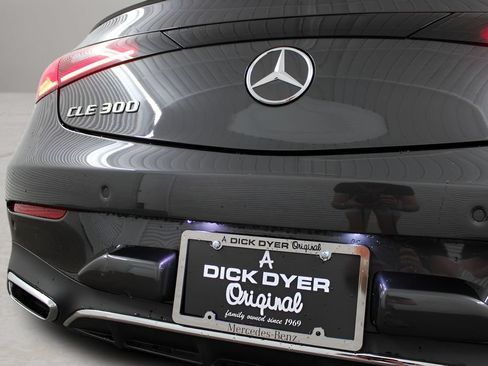 Used 2025 Mercedes-Benz CLE 300 4MATIC Coupe image 34