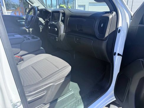Used 2022 Chevrolet Silverado 1500 Custom AWD/4WD image 29
