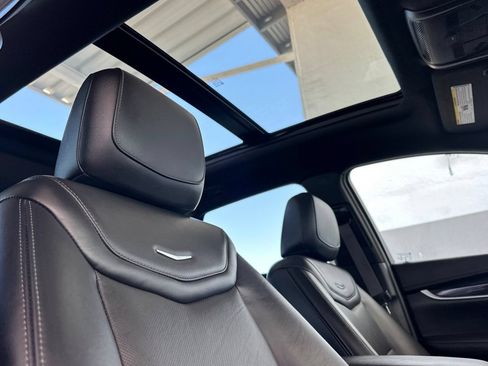 Used 2023 Cadillac XT5 Premium Luxury FWD image 21