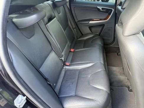 Used 2017 Volvo XC60 T6 Inscription w/ Advanced Package AWD/4WD image 17