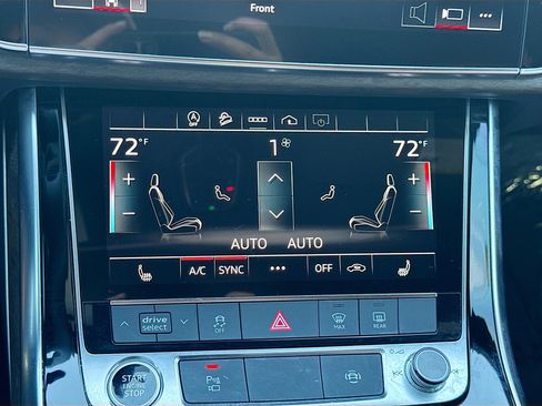 Used 2025 Audi Q7 2.0T Premium image 33