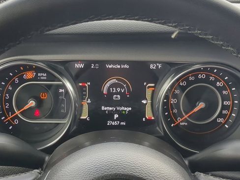 Used 2023 Jeep Wrangler Sport S image 27