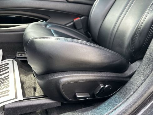 Used 2020 Lincoln MKZ w/ Convenience Package FWD image 14