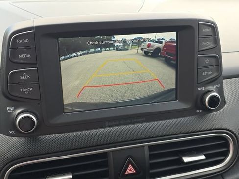 Used 2018 Hyundai Kona Limited AWD/4WD image 29
