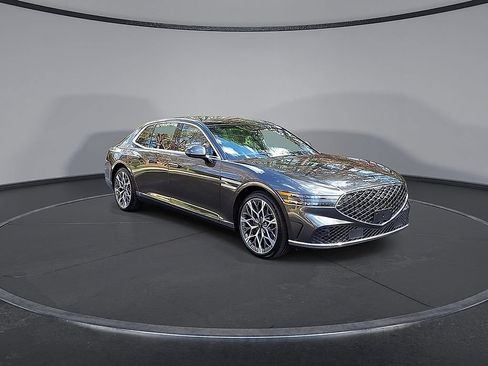 Used 2025 Genesis G90 3.5T AWD/4WD image 2