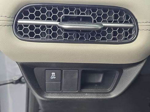 Certified 2024 Honda HR-V EX-L image 25