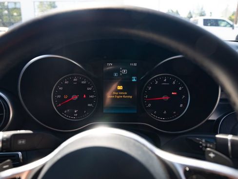 Used 2019 Mercedes-Benz C 300 Sedan image 12