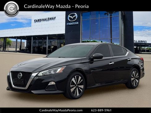 Used 2022 Nissan Altima 2.5 SV FWD image 1