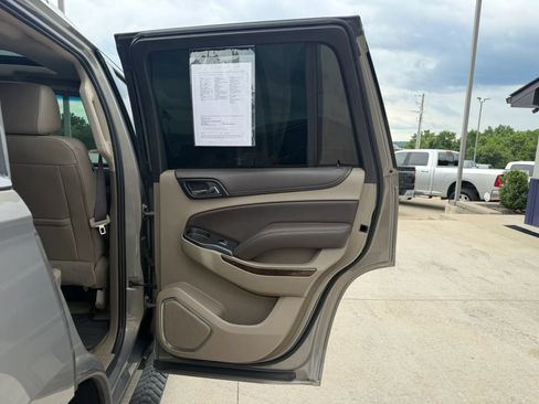 Used 2018 Chevrolet Tahoe LT AWD/4WD image 46