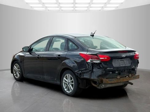 Used 2015 Ford Focus SE image 5