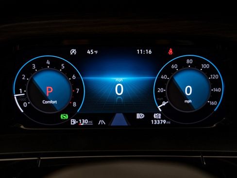 Used 2025 Volkswagen Atlas SEL Premium R-Line image 34