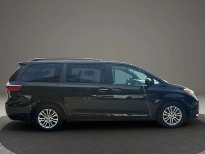 Used 2017 Toyota Sienna XLE w/ XLE Navigation Package