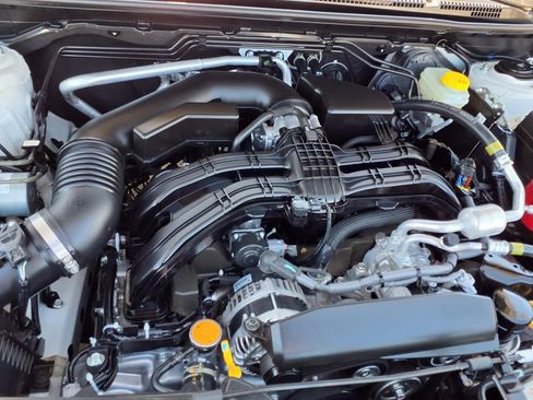 Certified 2025 Subaru Crosstrek 2.5i Limited w/ Popular Package #3A image 18