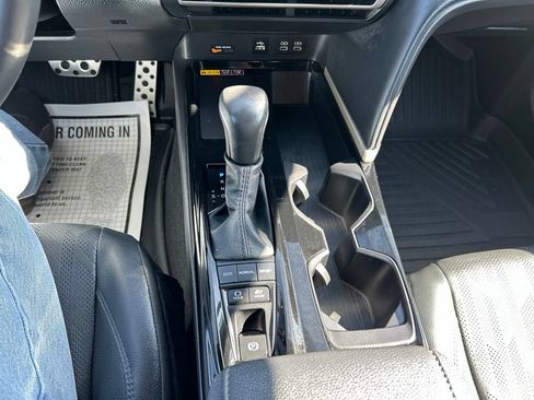 Used 2025 Toyota Camry XSE FWD image 26